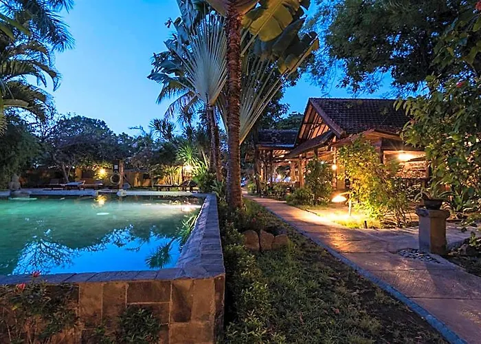 Sari & Holiday park 3*